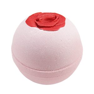 Розовая бомбочка для ванны